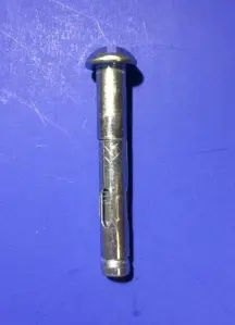 Sleeve anchor